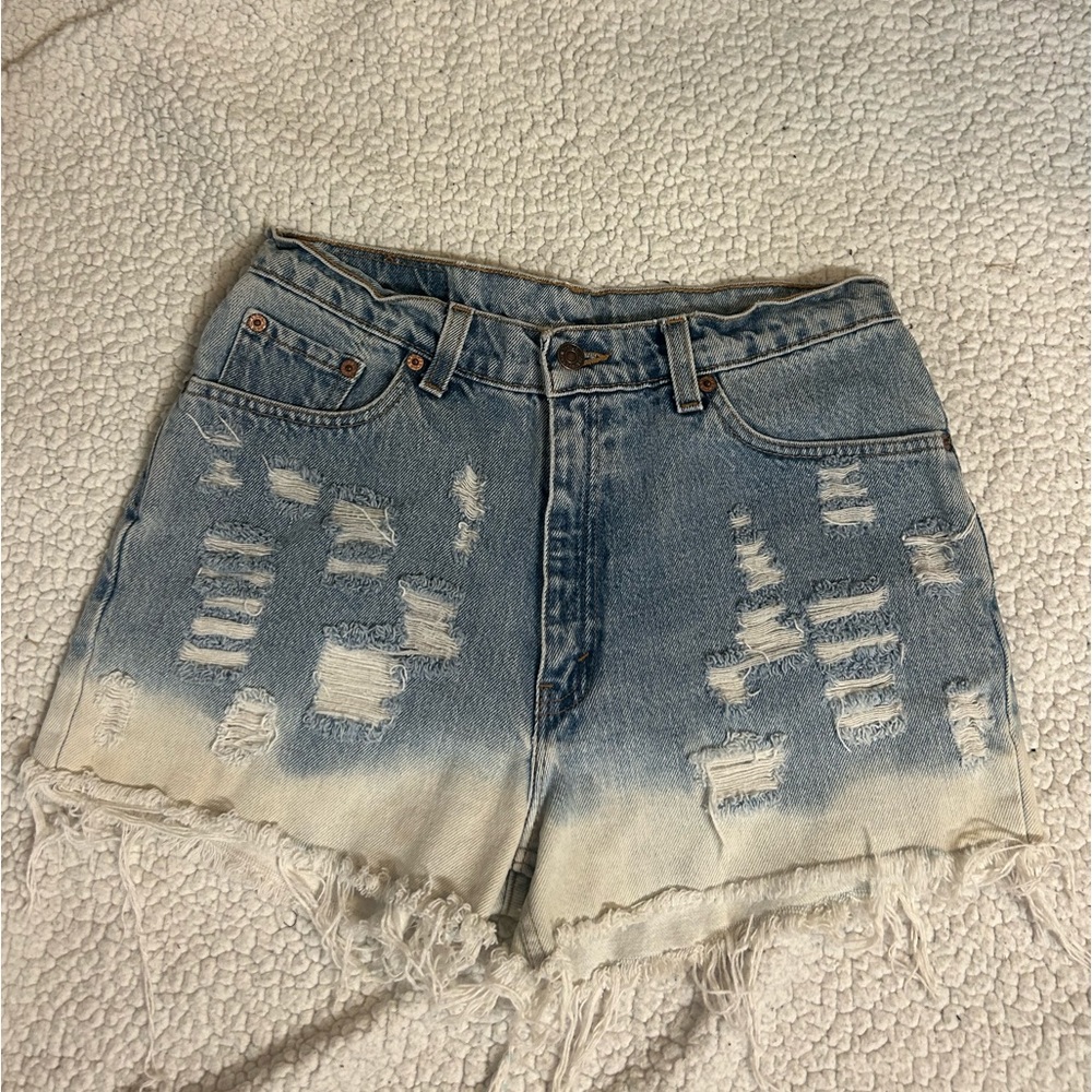 Levi’s 512 Slim Fit Straight Leg 100% cotton denim jean shorts Made in USA